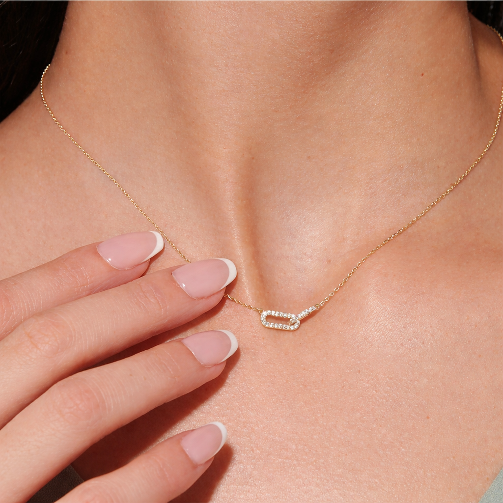 Elegant Gold Link Necklace – Minimal Luxe Detail